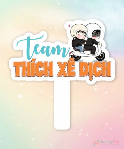 Hashtag cầm tay team thích xê dịch