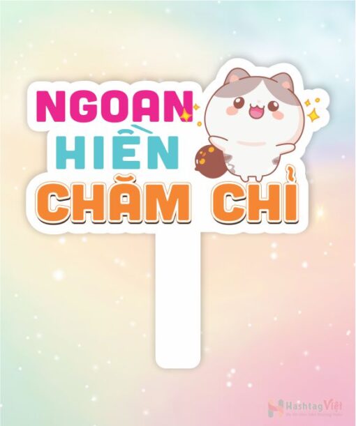 Hashtag cầm tay ngoan hiền chăm chỉ - Hình ảnh 3