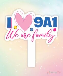 Hashtag cầm tay I love 9A1 we are family