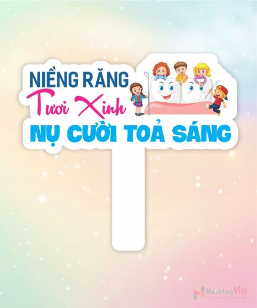 Hashtag cầm tay niềng răng tươi xinh nụ cười toả sáng