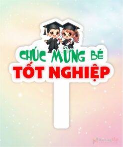 Hashtag cầm tay chúc mừng bé tốt nghiệp