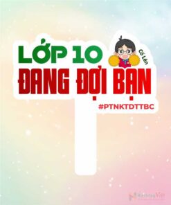 Hashtag cầm tay lớp 10 đang đợi bạn