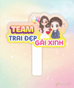 Hashtag cầm tay team trai xinh gái đẹp