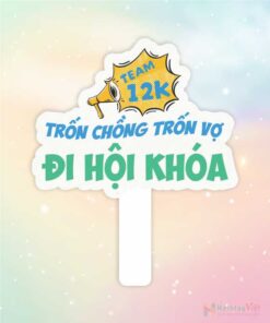 Hashtag cầm tay trốn chồng trốn vợ đi hội khoá