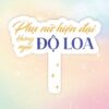 Hashtag cầm tay phụ nữ hiện đại không ngại độ loa