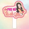 Hashtag cầm tay phụ nữ là để yêu thương