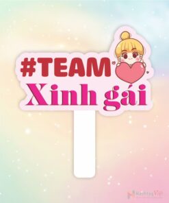 Hashtag cầm tay team xinh gái