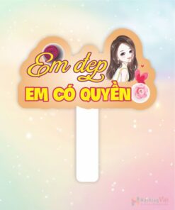 Hashtag cầm tay em đẹp em có quyền