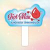 Hashtag cầm tay giọt máu kho báu