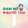 Hashtag cầm tay đam mê quyết tâm