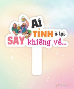 Hashtag cầm tay ai tỉnh ở lại say khiêng về