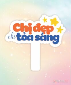 Hashtag cầm tay chị đẹp toả sáng