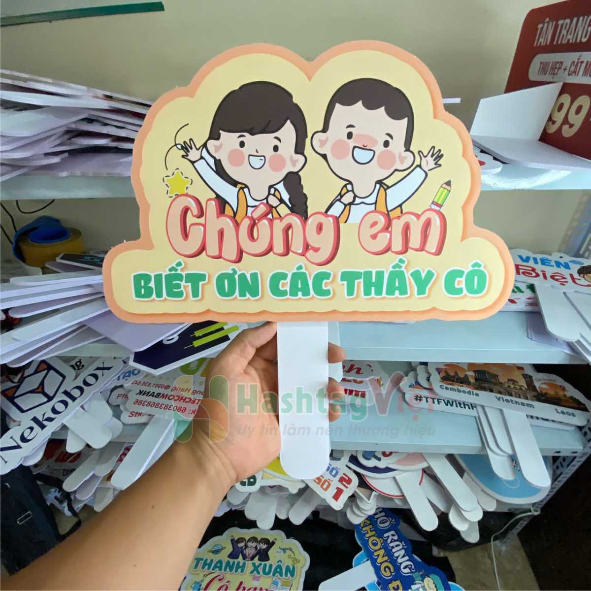 Hashtag chúng em biết ơn thầy cô