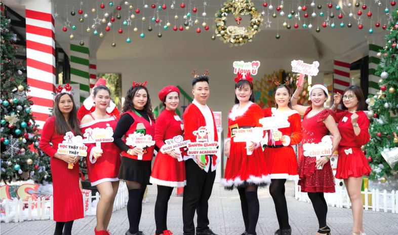 Hashtag cầm tay giáng sinh