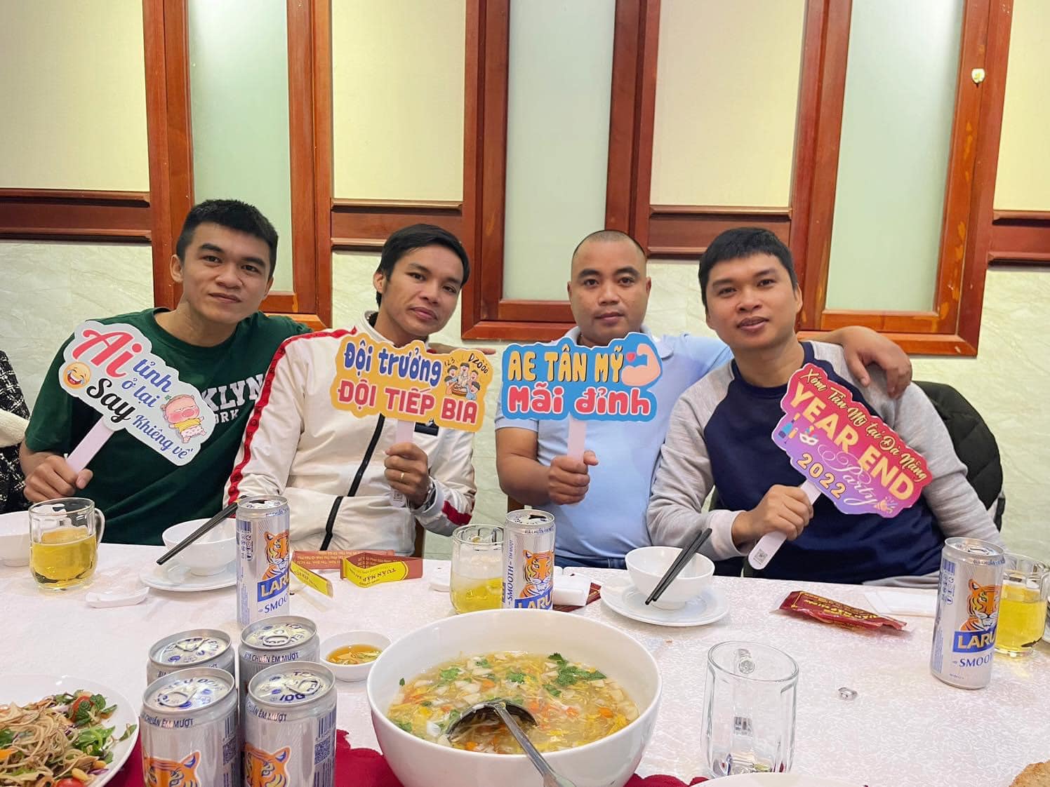 Bảng cầm tay Noel