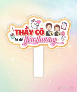 Hashtag cầm tay thầy cô là để yêu thương