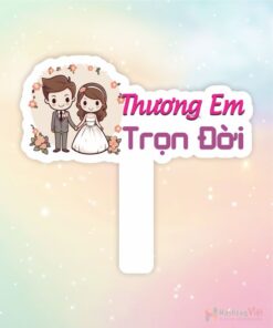 Hashtag cầm tay thương em trọn đời