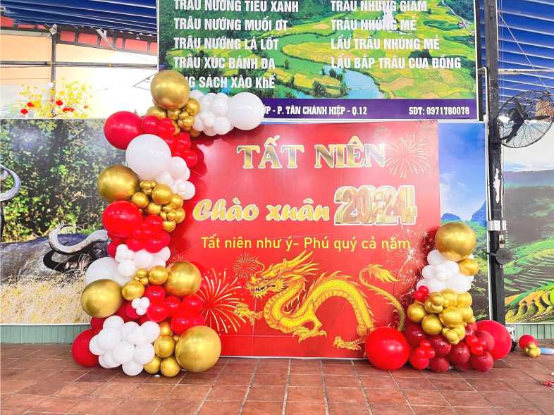 Backdrop chúc mừng năm mới 2025