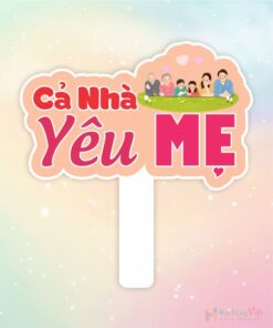 Hashtag cầm tay cả nhà yêu mẹ