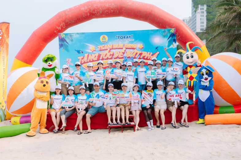 Yaer End Party Team Building