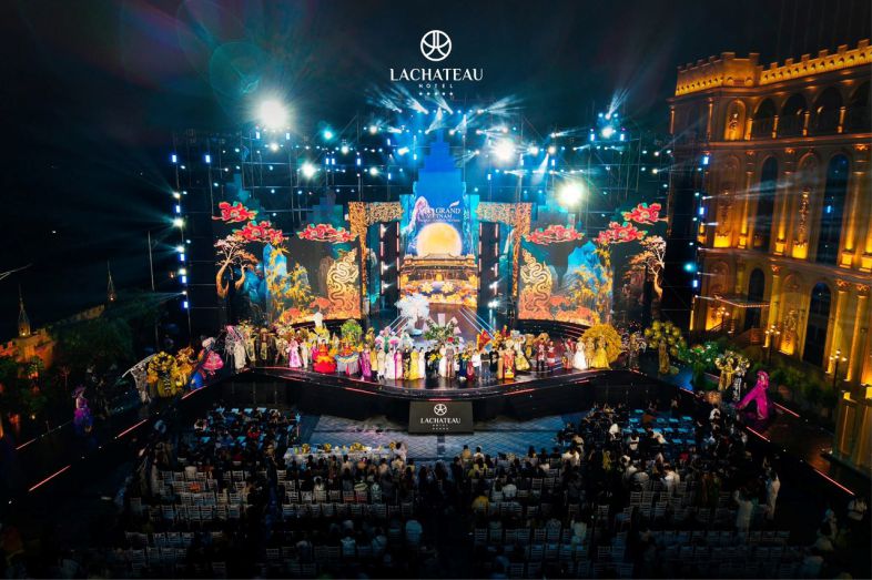 Tổ chức tiệc Year End Party