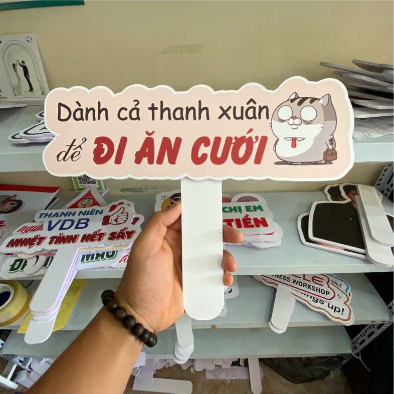 In hashtag đám cưới