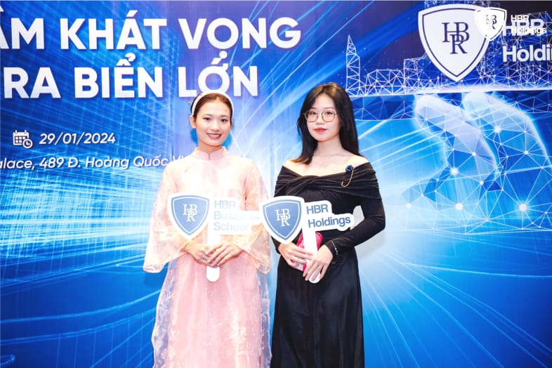Hashtag khai trương