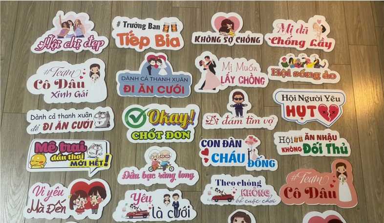 Bảng chụp hình đám cưới