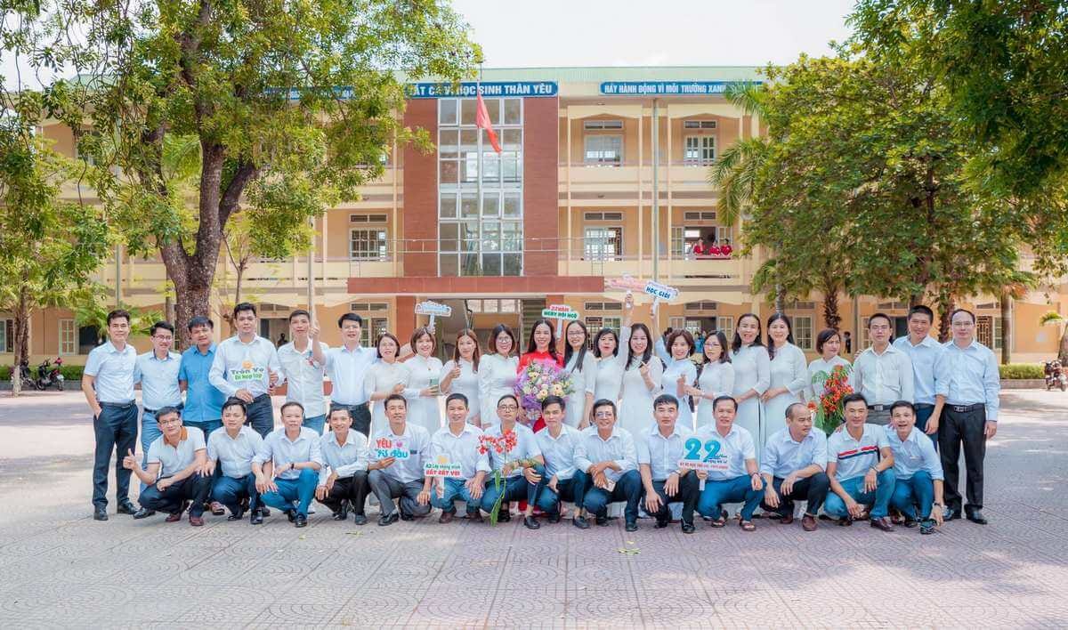 In hashtag trường học lấy ngay